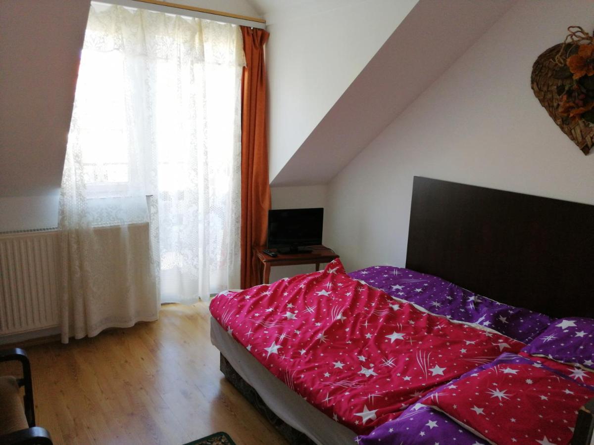 Szent Gyoergy Vendeghaz Hotel Esztergom Ngoại thất bức ảnh