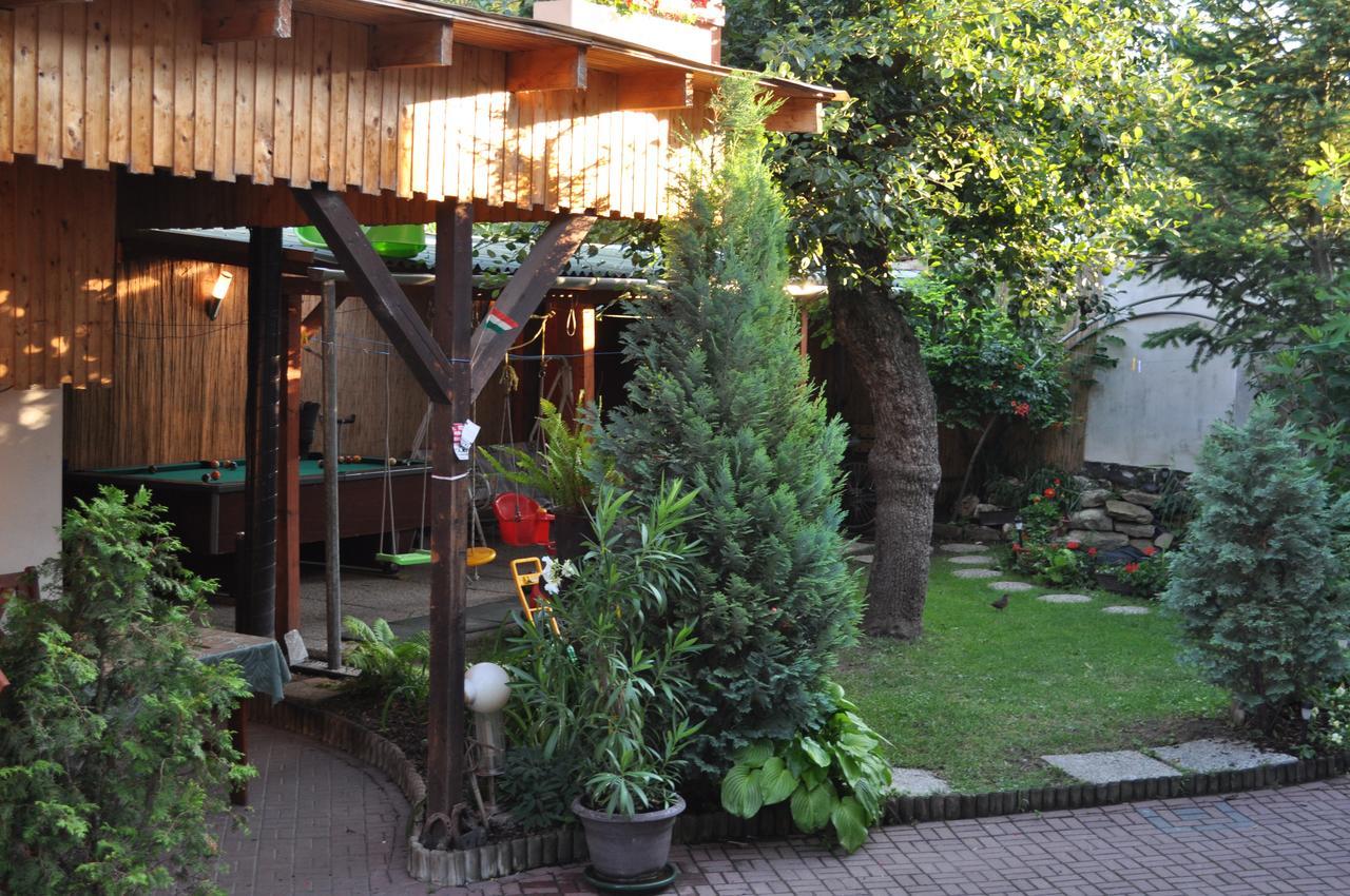 Szent Gyoergy Vendeghaz Hotel Esztergom Ngoại thất bức ảnh